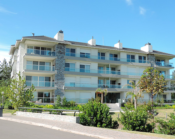 EDIFICIOS CASONAS ROBLE I y II